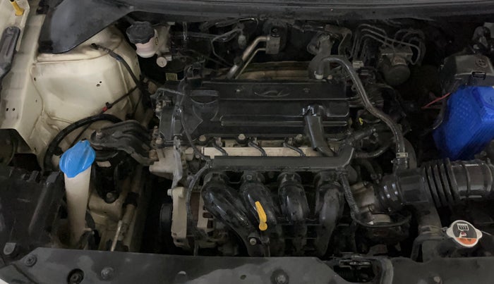 2015 Hyundai Elite i20 SPORTZ 1.2, Petrol, Manual, 54,437 km, Engine View - Right