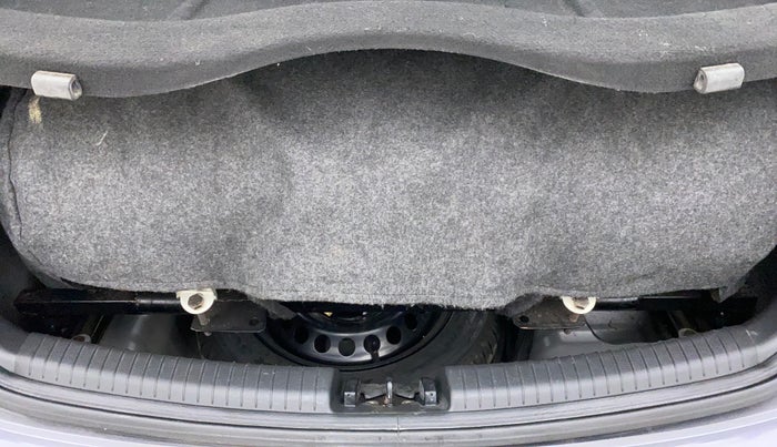 2019 Hyundai Grand i10 SPORTZ 1.2 KAPPA VTVT, CNG, Manual, 71,805 km, Boot Inside
