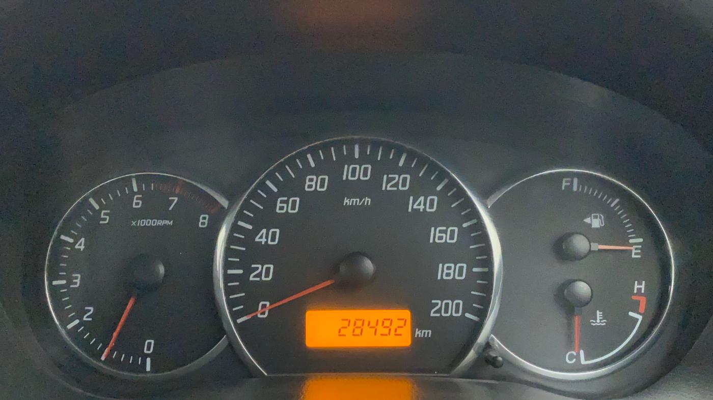 2011 Maruti Swift VXI, Petrol, Manual, 28,843 km, Odometer Image