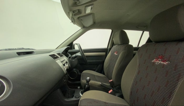 2011 Maruti Swift VXI, Petrol, Manual, 28,843 km, Right Side Front Door Cabin