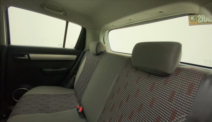 2011 Maruti Swift VXI, Petrol, Manual, 28,843 km, Right Side Rear Door Cabin
