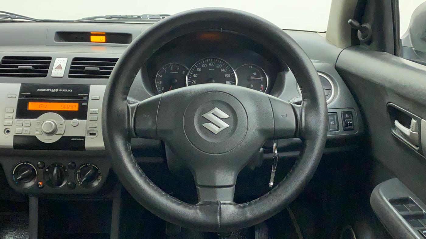 2011 Maruti Swift VXI, Petrol, Manual, 28,843 km, Steering Wheel Close Up