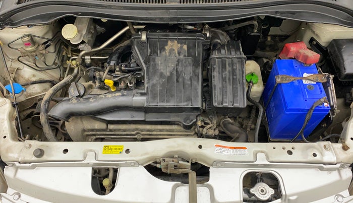 2011 Maruti Swift VXI, Petrol, Manual, 28,843 km, Open Bonet