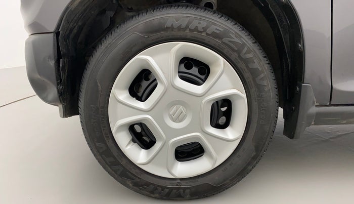 2020 Maruti S PRESSO VXI (O) CNG, CNG, Manual, 28,113 km, Left Front Wheel