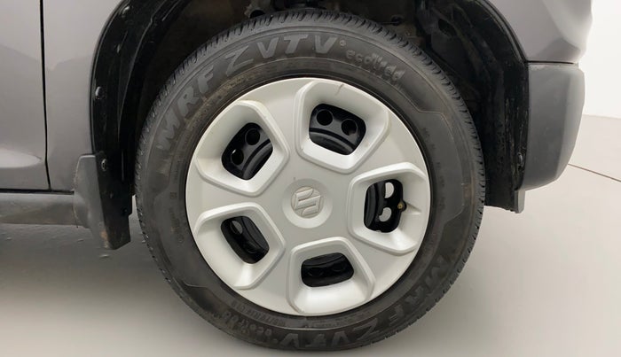 2020 Maruti S PRESSO VXI (O) CNG, CNG, Manual, 28,113 km, Right Front Wheel