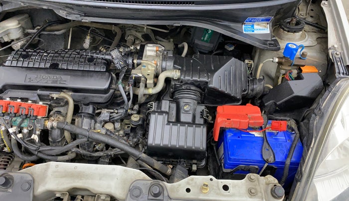 2016 Honda Amaze 1.2L I-VTEC SX, CNG, Manual, 1,23,543 km, Engine View - Left