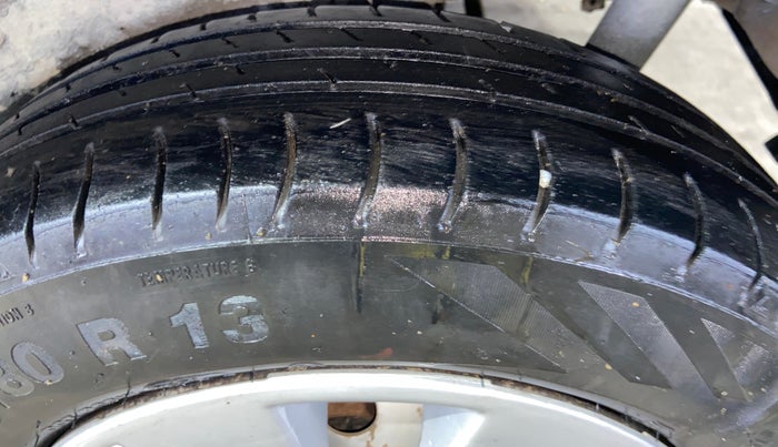 2018 Maruti Wagon R 1.0 LXI CNG, CNG, Manual, 93,246 km, Left Rear Tyre Tread