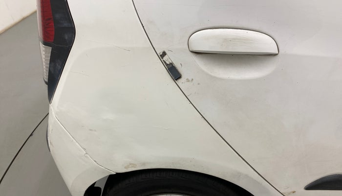2010 Hyundai i10 SPORTZ 1.2 AT, Petrol, Automatic, 65,287 km, Right quarter panel - Minor scratches