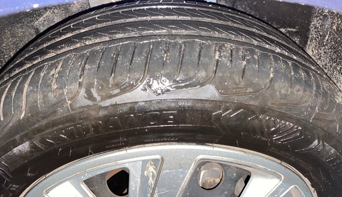 2024 Tata ALTROZ XM PLUS PETROL, Petrol, Manual, 9,185 km, Right Front Tyre Tread