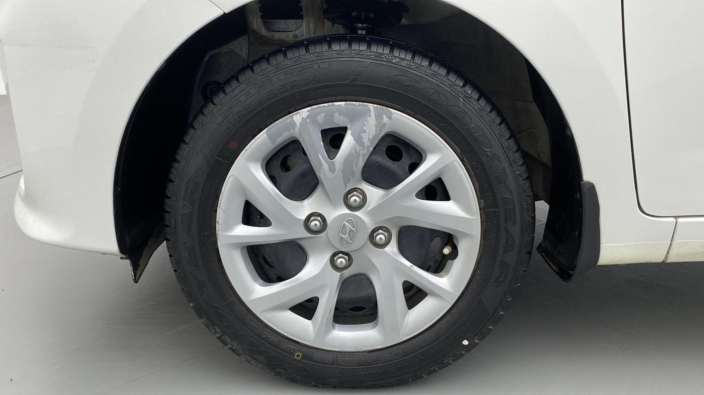 2017 Hyundai Grand i10 MAGNA 1.2 KAPPA VTVT, Petrol, Manual, 28,388 km, Left Front Wheel