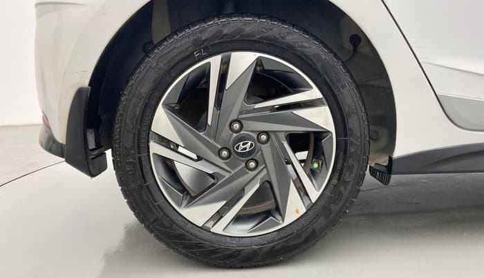 2021 Hyundai NEW I20 ASTA (O) 1.5 CRDI MT, Diesel, Manual, 98,597 km, Right Rear Wheel