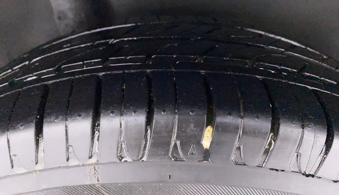 2013 Honda City V MT PETROL, Petrol, Manual, 35,234 km, Right Rear Tyre Tread