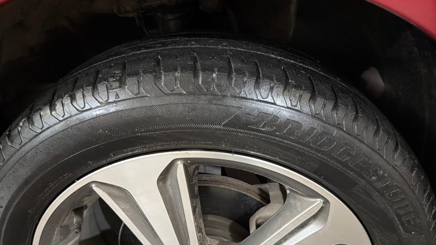 2018 Hyundai Verna 1.6 VTVT SX (O) AT, Petrol, Automatic, 42,399 km, Right Front Tyre Tread