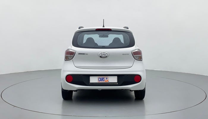 2018 Hyundai Grand i10 SPORTZ O 1.2, Petrol, Manual, 29,651 km, Back/Rear
