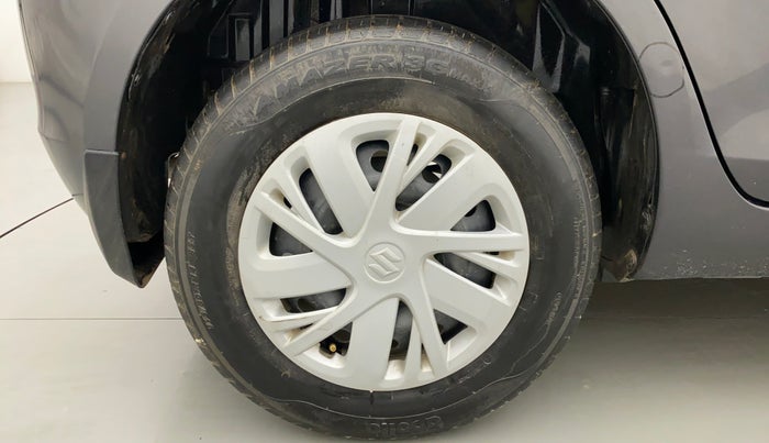 2016 Maruti Swift ZXI, Petrol, Manual, 31,324 km, Right Rear Wheel