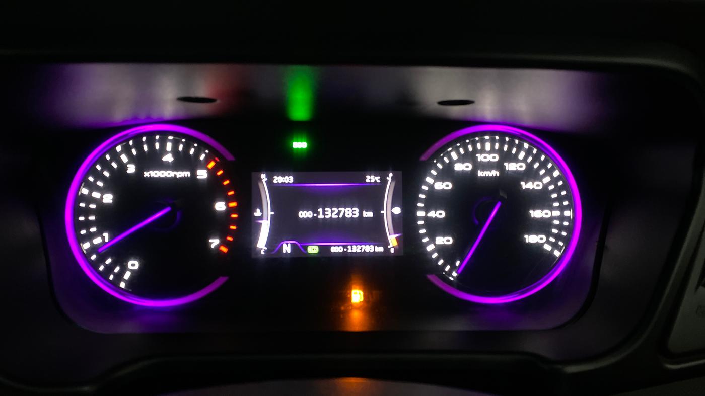2018 Mahindra MARAZZO M6 8 STR, Diesel, Manual, 1,32,777 km, Odometer Image