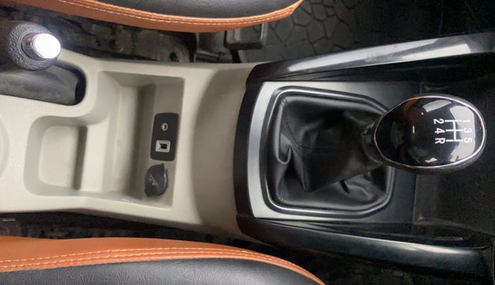 2014 Ford Ecosport TITANIUM 1.5L DIESEL, Diesel, Manual, 82,579 km, Gear Lever