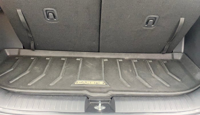 2023 KIA CARENS PRESTIGE PLUS 1.5 PETROL IMT 7 STR, Petrol, Manual, 6,537 km, Boot Inside