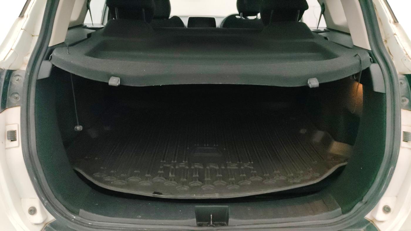 2020 Tata Harrier XT 2.0L KRYOTEC, Diesel, Manual, 65,046 km, Boot Inside