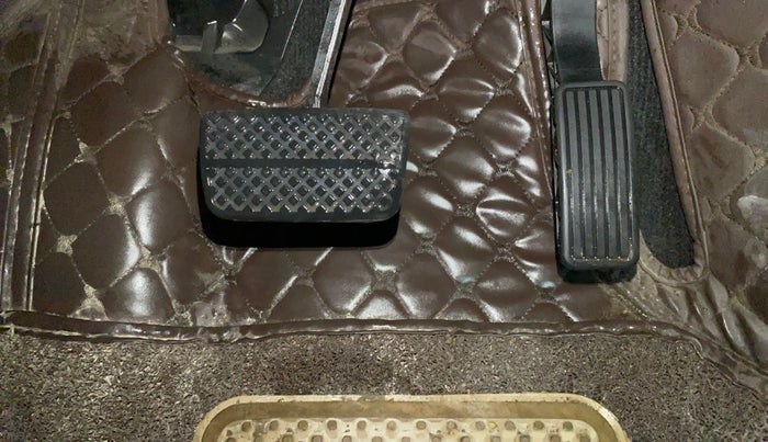 2024 Honda ELEVATE ZX CVT, Petrol, Automatic, 17,552 km, Pedals