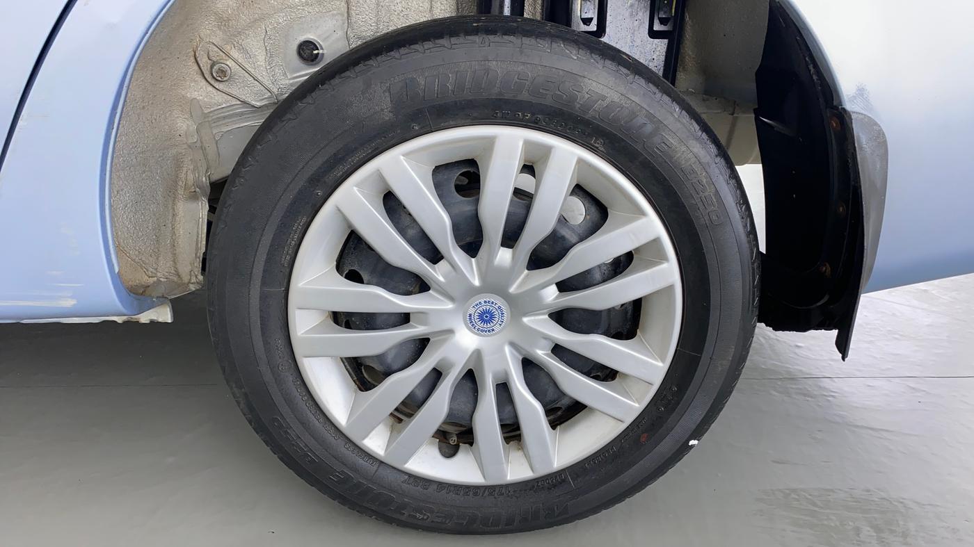 2011 Toyota Etios G, Petrol, Manual, 53,329 km, Left Rear Wheel