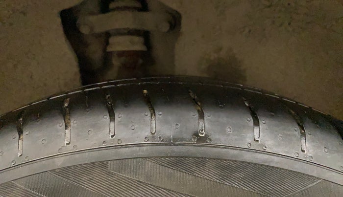 2023 Hyundai Creta 1.5 SX (O) AT Petrol Adventure Edition, Petrol, Automatic, 19,004 km, Right Rear Tyre Tread