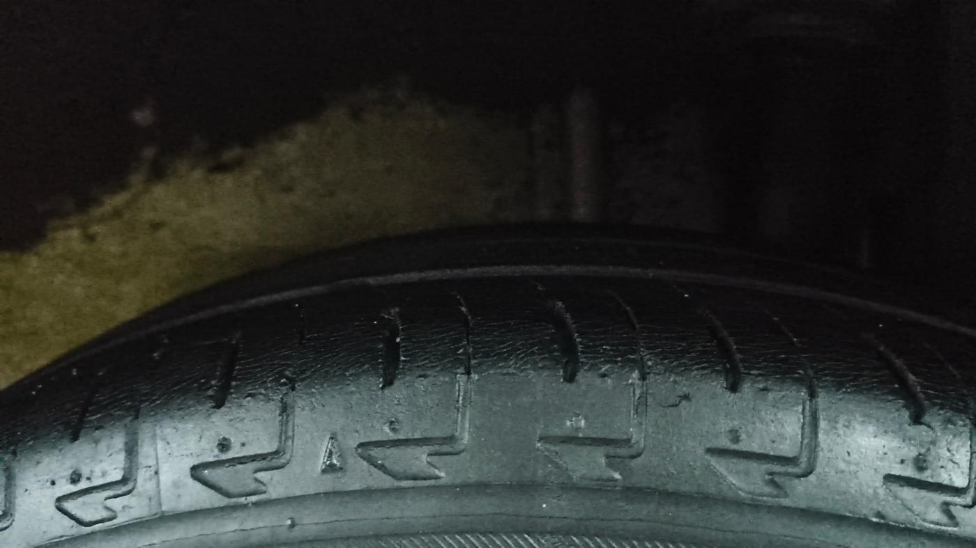 2021 Maruti IGNIS DELTA 1.2 AMT, Petrol, Automatic, 49,853 km, Left Rear Tyre Tread
