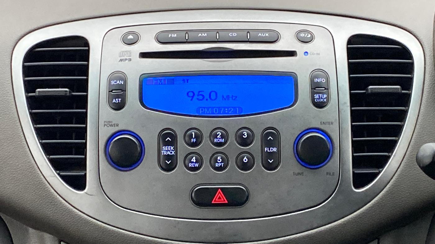 2010 Hyundai i10 SPORTZ 1.2, Petrol, Manual, 91,694 km, Infotainment System
