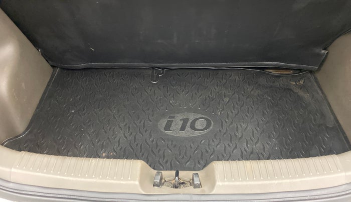 2010 Hyundai i10 SPORTZ 1.2, Petrol, Manual, 91,694 km, Boot Inside