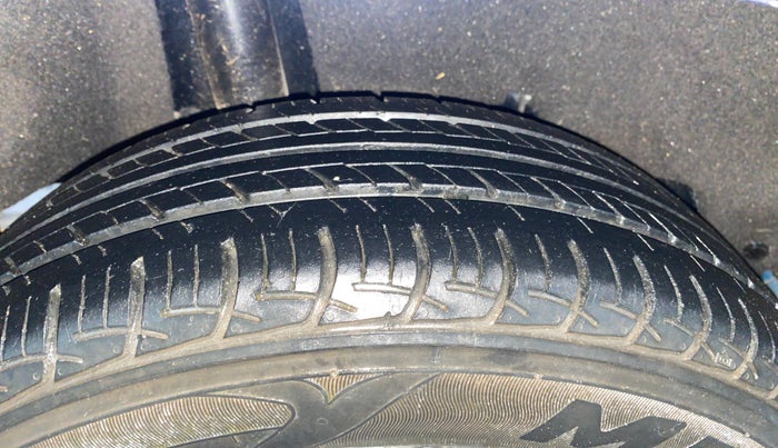 2019 Maruti Baleno SIGMA PETROL 1.2, Petrol, Manual, 44,368 km, Right Rear Tyre Tread