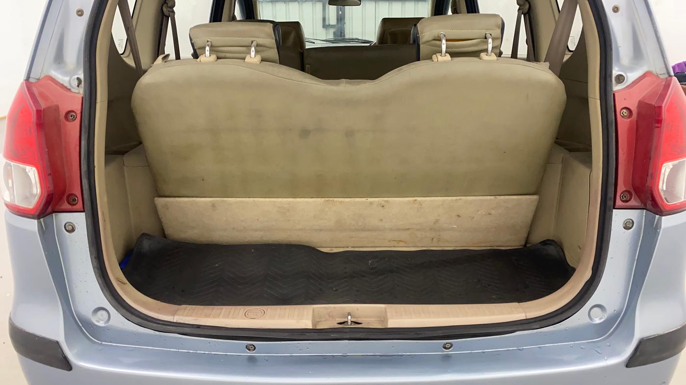 2013 Maruti Ertiga ZXI, Petrol, Manual, 75,203 km, Boot Inside