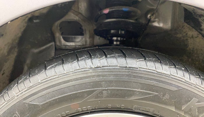 2019 Hyundai Grand i10 SPORTZ AT 1.2 KAPPA VTVT, Petrol, Automatic, 35,896 km, Left Front Tyre Tread