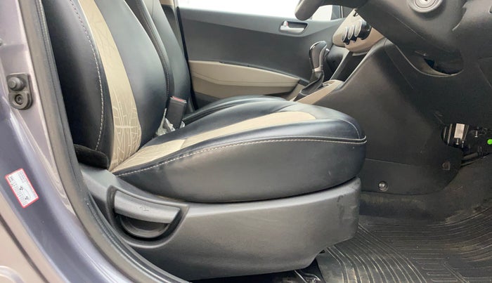 2019 Hyundai Grand i10 SPORTZ AT 1.2 KAPPA VTVT, Petrol, Automatic, 35,896 km, Driver Side Adjustment Panel