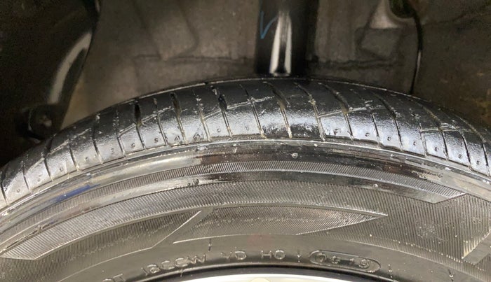 2019 Hyundai Grand i10 SPORTZ AT 1.2 KAPPA VTVT, Petrol, Automatic, 35,896 km, Right Rear Tyre Tread