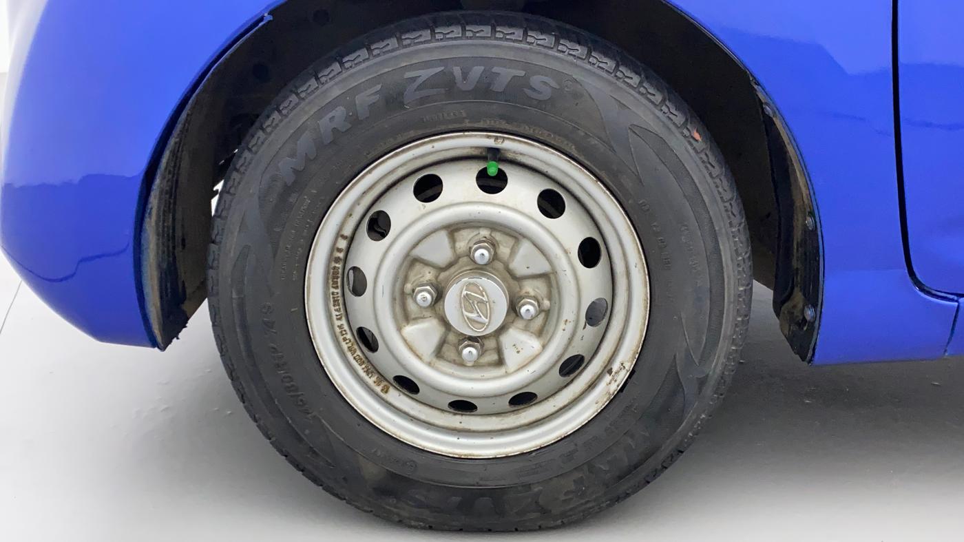 2015 Hyundai Eon ERA +, Petrol, Manual, 98,204 km, Left Front Wheel