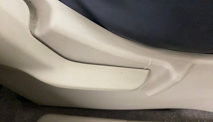 2022 Maruti Ertiga   VXI (O) CNG, CNG, Manual, 53,491 km, Driver Side Adjustment Panel