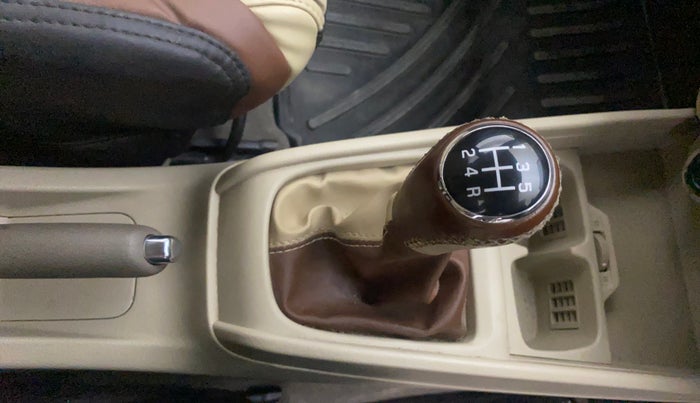2022 Maruti Ertiga   VXI (O) CNG, CNG, Manual, 53,491 km, Gear Lever