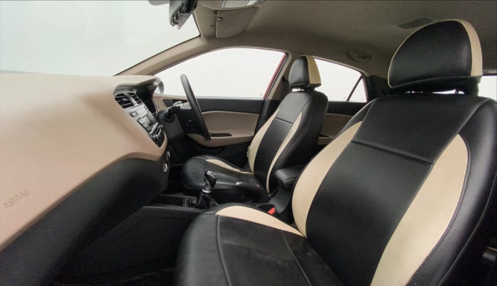 2017 Hyundai Elite i20 SPORTZ 1.4 CRDI, Diesel, Manual, 90,170 km, Right Side Front Door Cabin