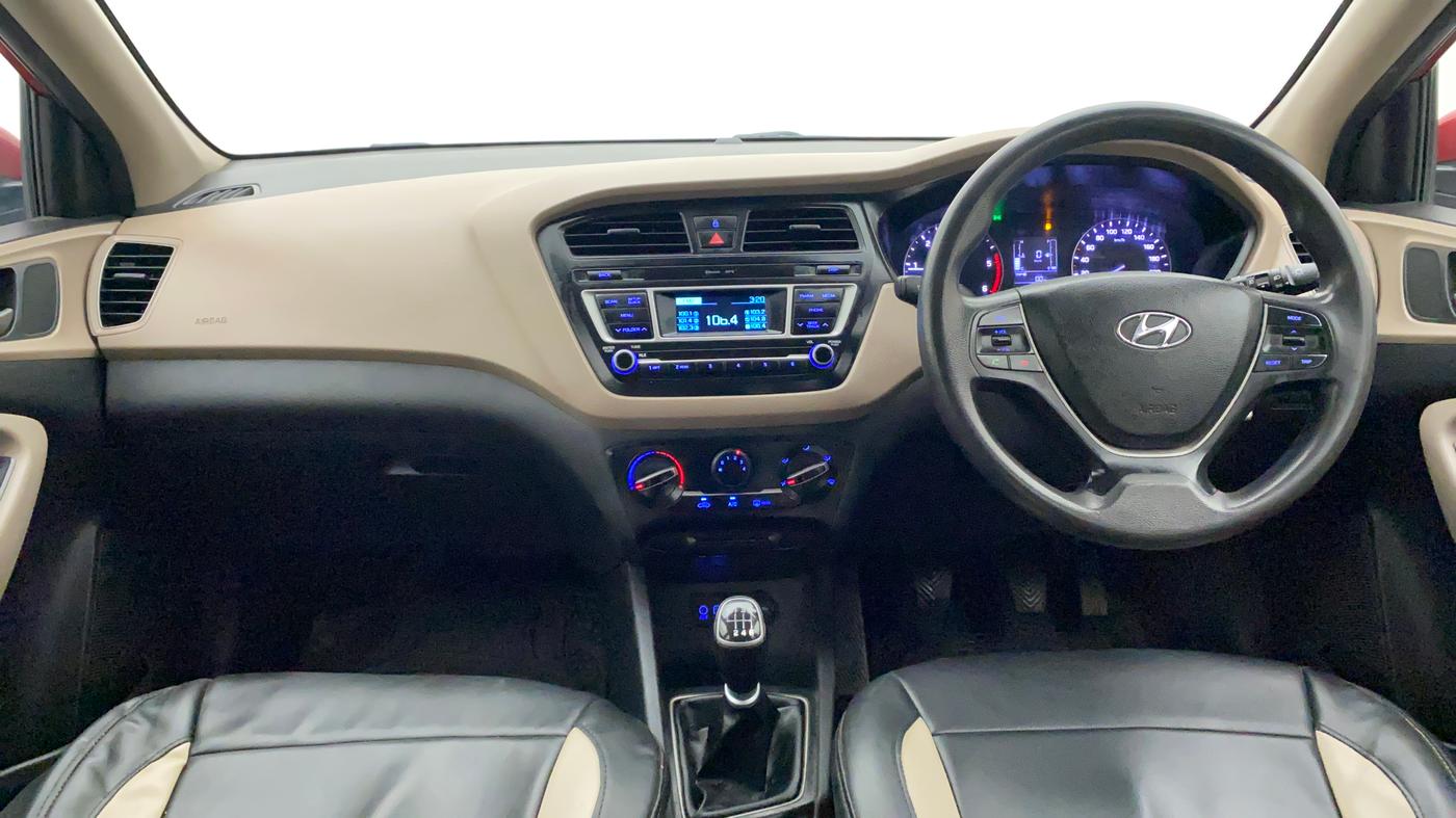 2017 Hyundai Elite i20 SPORTZ 1.4 CRDI, Diesel, Manual, 90,170 km, Dashboard
