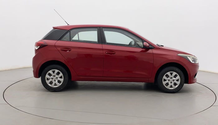 2017 Hyundai Elite i20 SPORTZ 1.4 CRDI, Diesel, Manual, 90,170 km, Right Side View