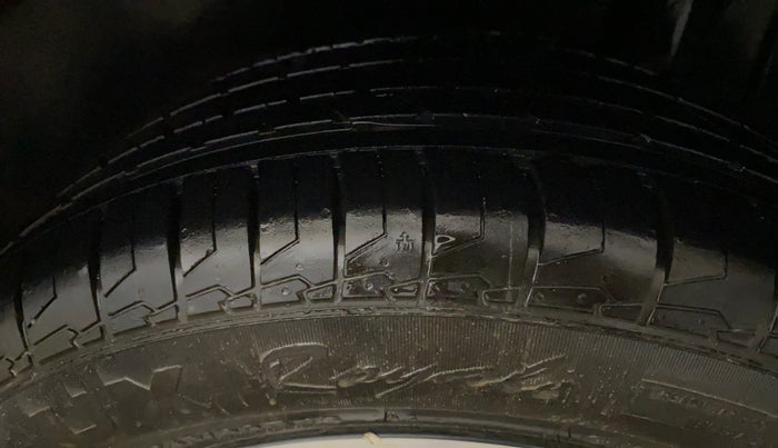 2020 Maruti S Cross ZETA 1.5, Petrol, Manual, 66,077 km, Left Rear Tyre Tread