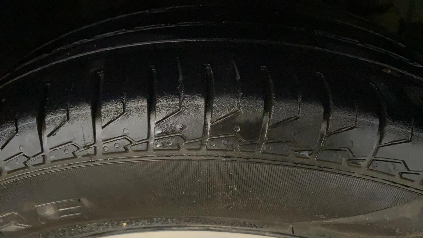 2020 Maruti S Cross ZETA 1.5, Petrol, Manual, 66,127 km, Right Front Tyre Tread