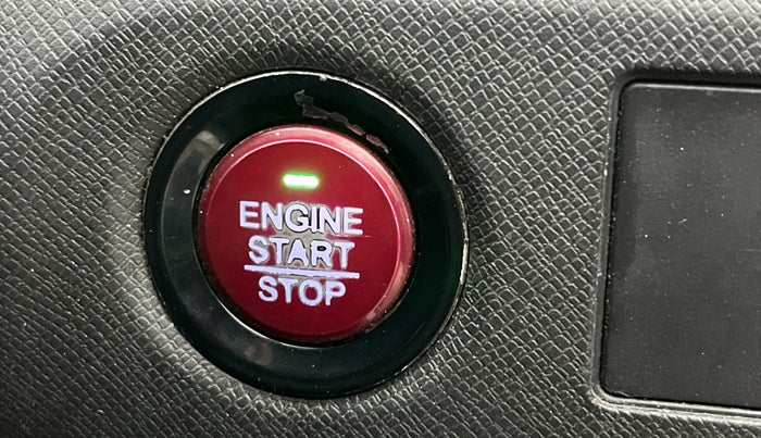 2016 Honda BR-V 1.5L I-VTEC V, Petrol, Manual, 1,14,969 km, Keyless Start/ Stop Button