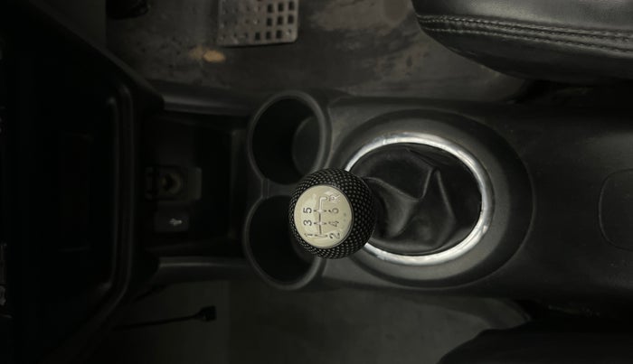 2016 Honda BR-V 1.5L I-VTEC V, Petrol, Manual, 1,14,969 km, Gear Lever