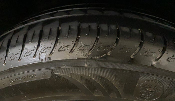 2022 KIA CARENS LUXURY PLUS 1.5 DIESEL AT 7 STR, Diesel, Automatic, 67,767 km, Right Rear Tyre Tread