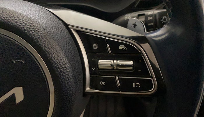 2022 KIA CARENS LUXURY PLUS 1.5 DIESEL AT 7 STR, Diesel, Automatic, 67,767 km, Adaptive Cruise Control