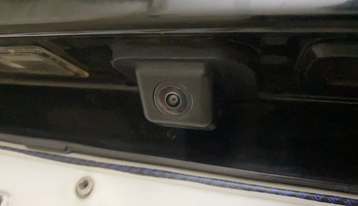 2022 KIA CARENS LUXURY PLUS 1.5 DIESEL AT 7 STR, Diesel, Automatic, 67,767 km, Parking Camera