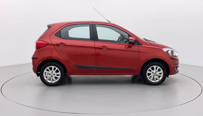 2018 Tata Tiago XZ PETROL, Petrol, Manual, 24,056 km, Right Side View