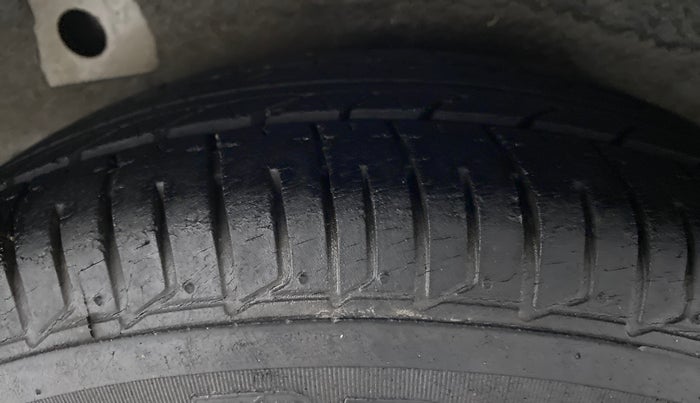 2011 Hyundai i10 ERA 1.1 IRDE, Petrol, Manual, 41,444 km, Right Rear Tyre Tread