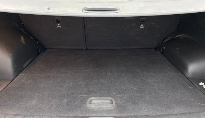 2018 Hyundai Tucson GLS 4WD AT DIESEL, Diesel, Automatic, 76,565 km, Boot Inside